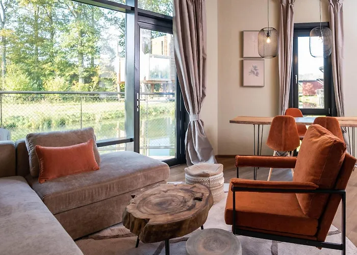 Luxurious Nature Escape